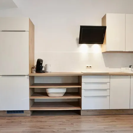 Apartment Neu Stylisches Max 4 Personen Nähe Hbf Und Innenstadt